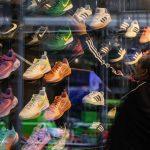 Major fried chicken franchisee shuts stores in bankruptcy filing